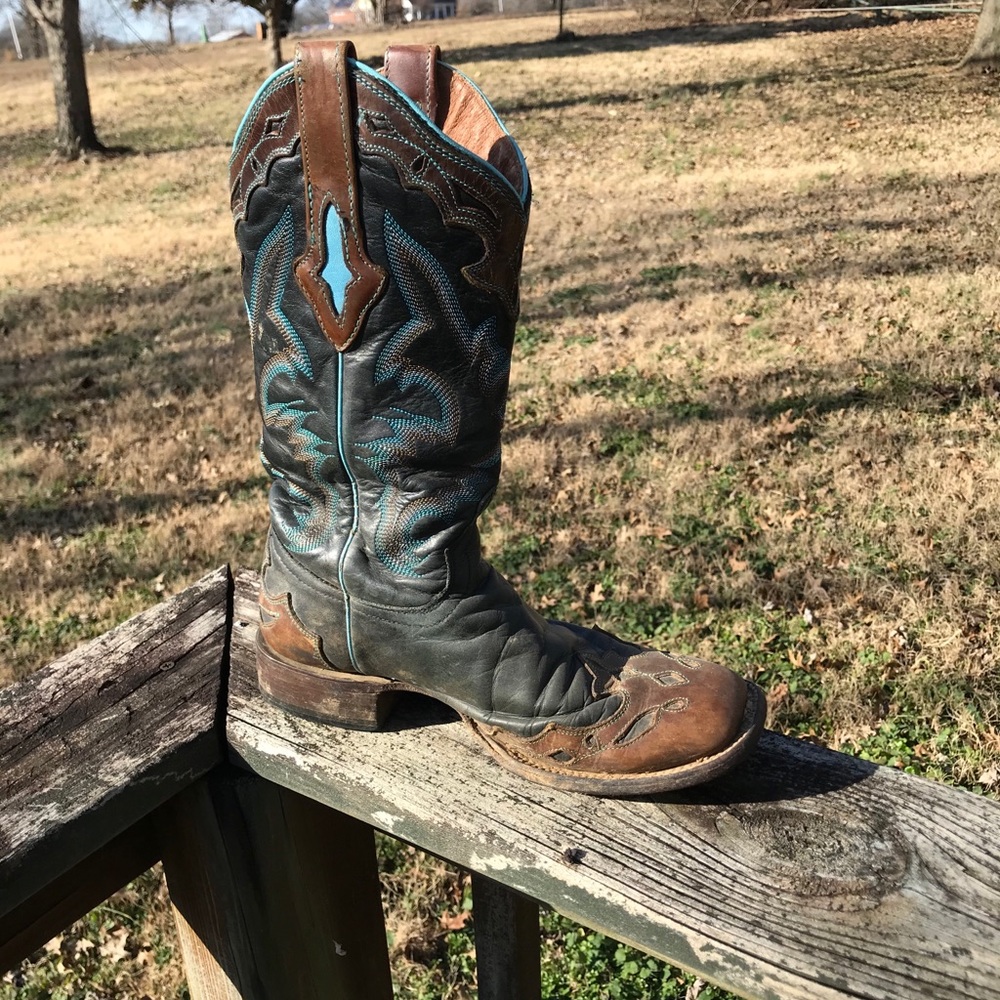 Resistol Boots - Picture 2 of 4